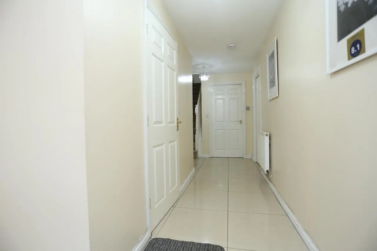 Lovely 4 Bed House Londyn Dom wakacyjny